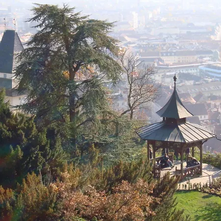 In Den Alpen Mit Sauna 度假居